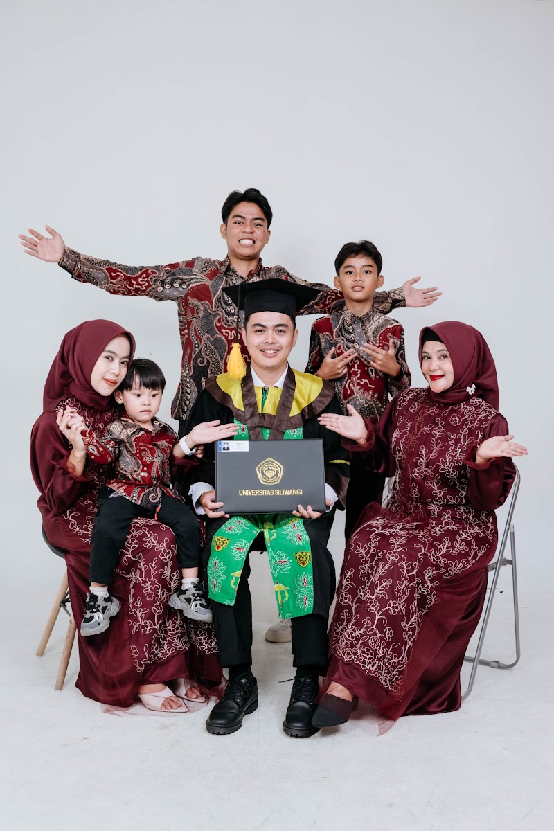 BEST CURATION foto 16, Graduation Tasikmalaya